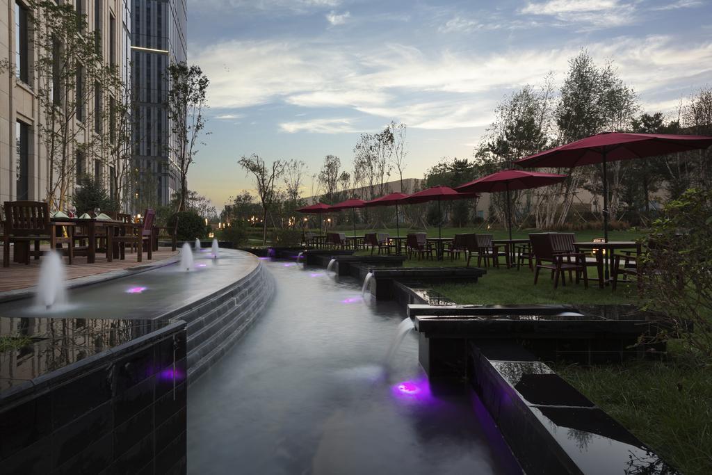 Wanda Realm Chifeng Hotel Exterior photo
